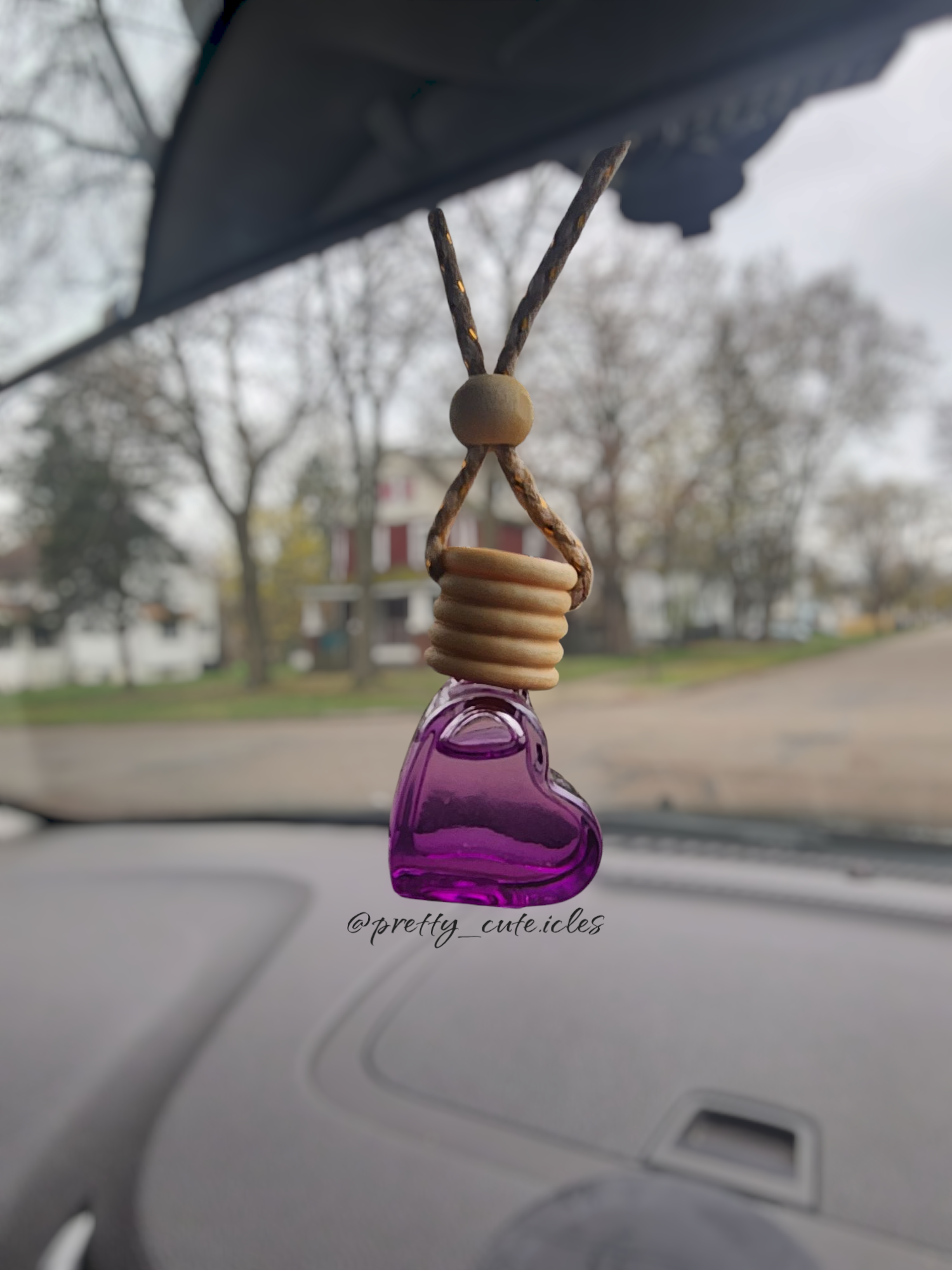 Oil Diffuser/Car Freshner